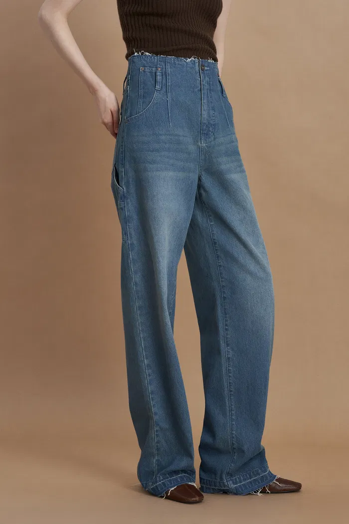 6165-vega-high-waisted-frayed-hem-jeans-in-washed-cotton-denim-1.webp