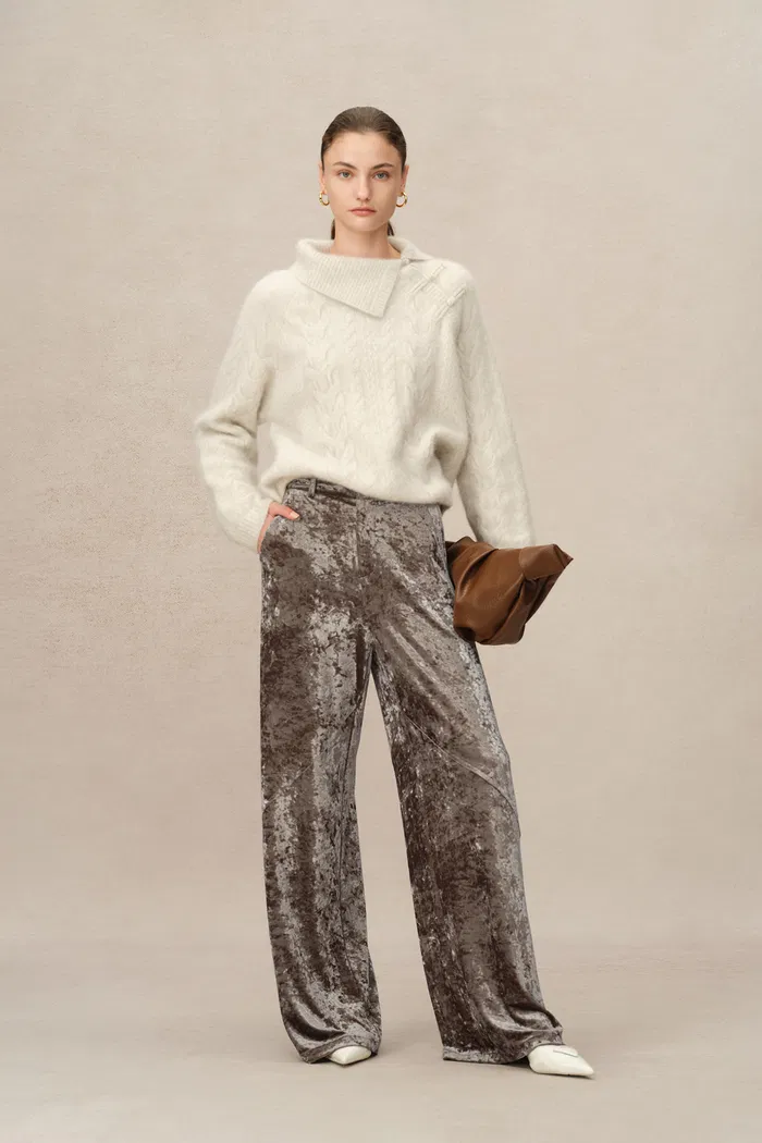 6183-shining-velvet-straight-leg-trousers-in-ice-velvet-1.webp