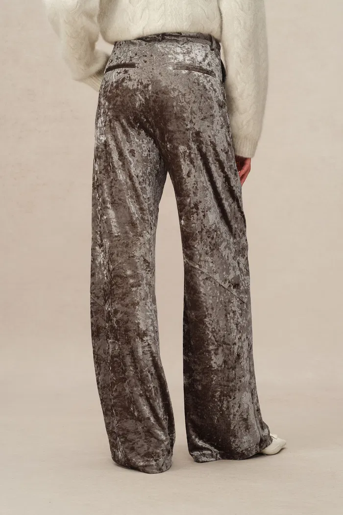 6183-shining-velvet-straight-leg-trousers-in-ice-velvet-1.webp