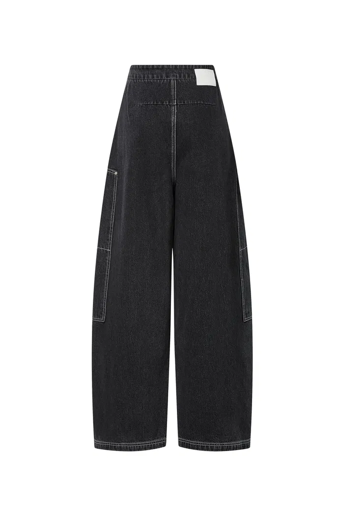 6193-sam-wide-barrel-leg-jeans-in-cotton-denim-1.webp