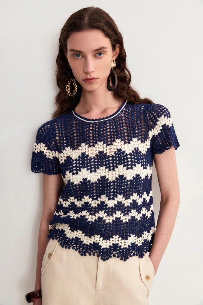 Cecilia Contrast Handcrafted Crochet Top in Cotton-Linen Blend Knit