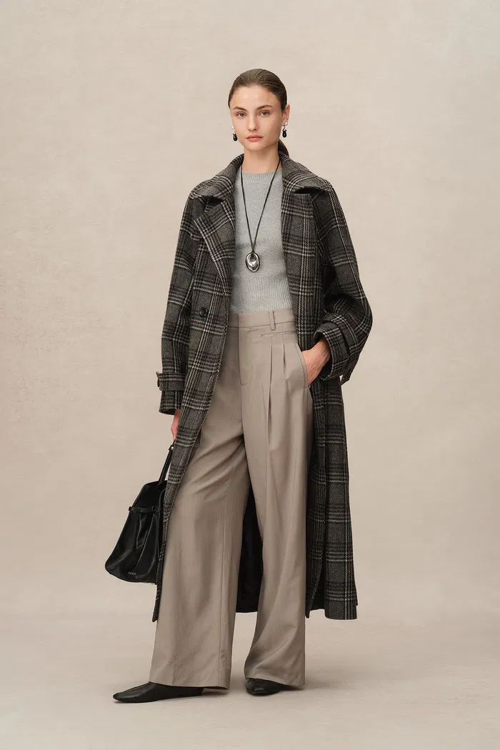 6357-edit-convertible-funnel-neck-coat-in-welsh-checkered-box-wool-1.webp