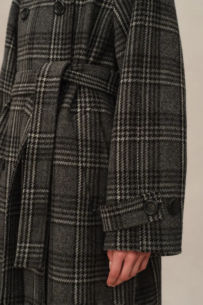 6357-edit-convertible-funnel-neck-coat-in-welsh-checkered-box-wool-1.webp