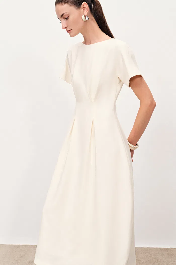 638-ebba-boat-neck-dress-in-merino-wool-blend-1.webp