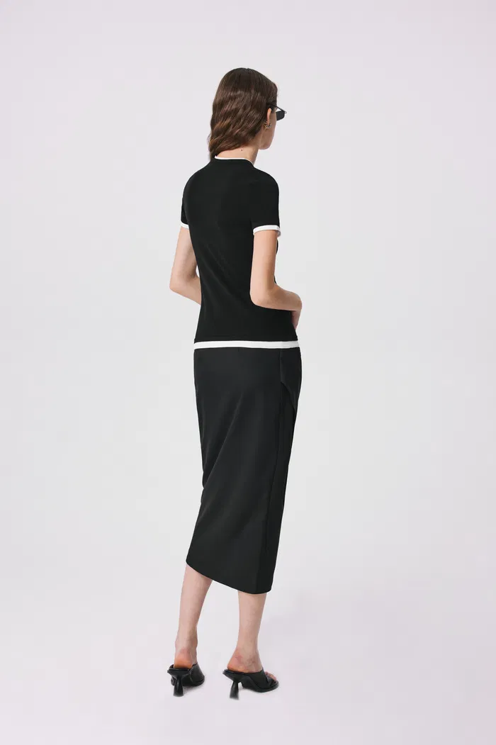 6389-roll-contrast-edge-t-shirt-in-cotton-blend-1.webp