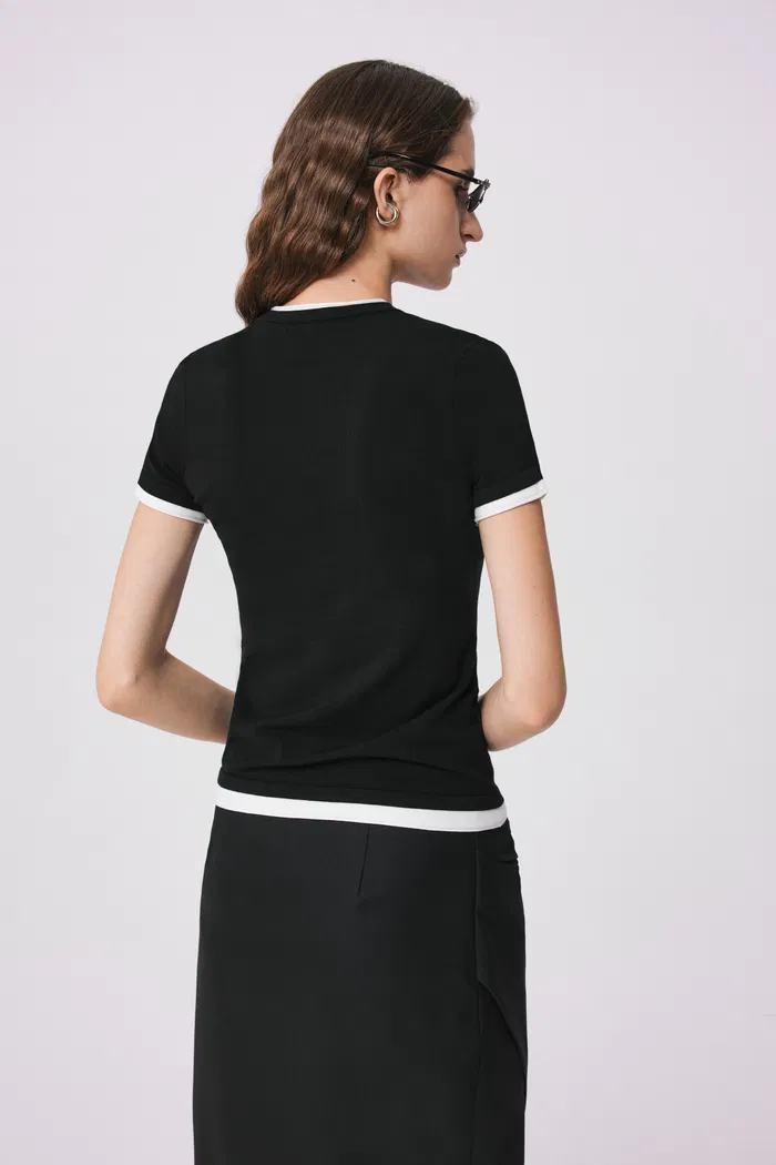 6389-roll-contrast-edge-t-shirt-in-cotton-blend-1.webp