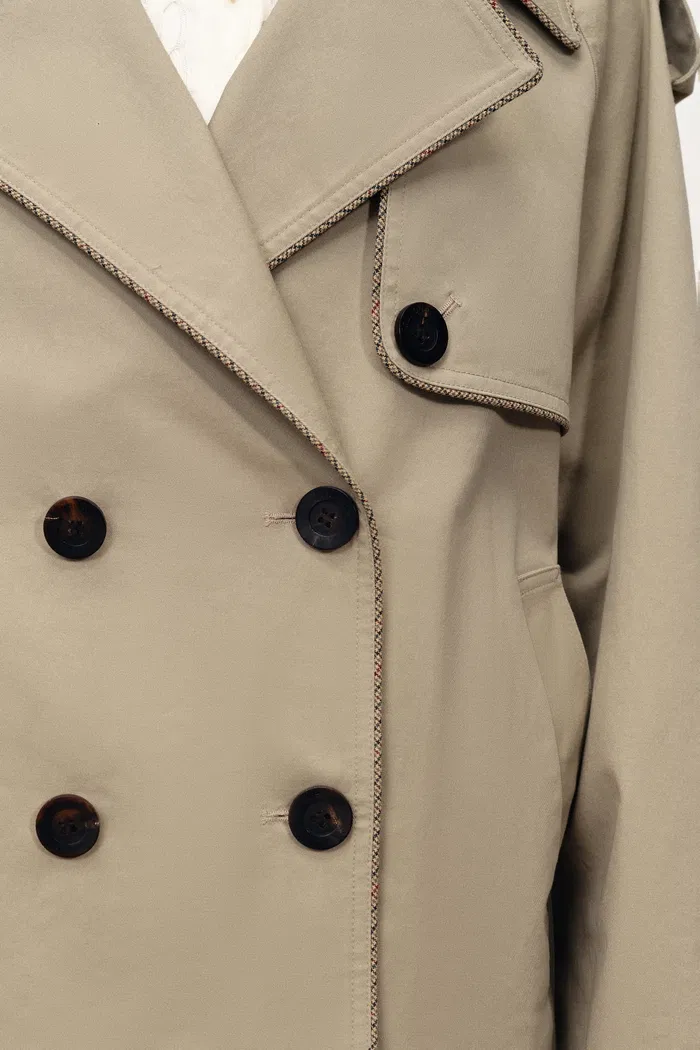 652-beatrice-wind-and-wrinkle-resistant-short-trench-coat-in-cotton-stretch-twill-1.webp