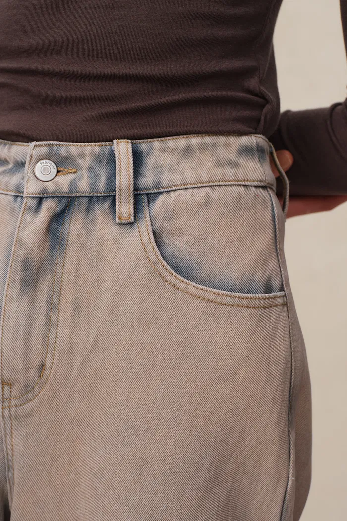 6647-ivy-wide-leg-jeans-in-washed-cotton-denim-1.webp