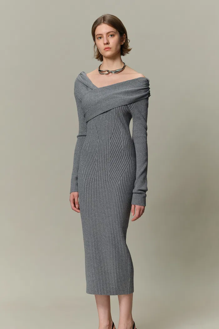 6683-veronica-fitted-dress-in-anti-pilling-knit-1.webp