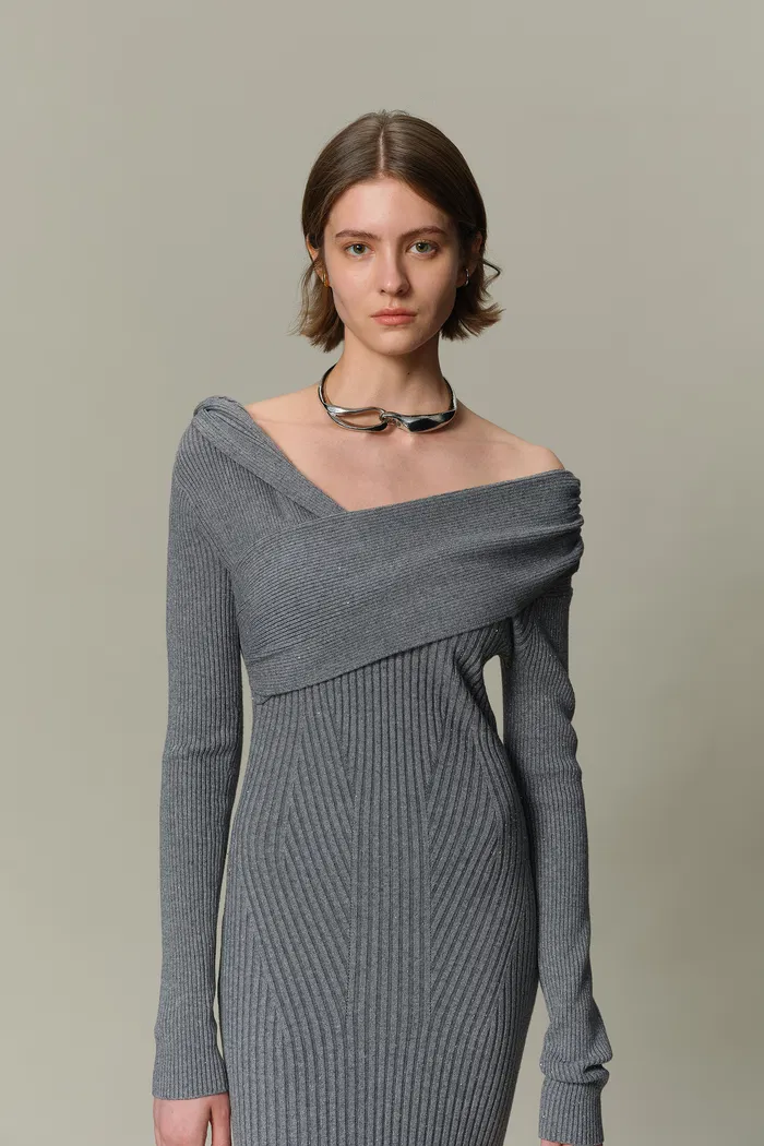 6683-veronica-fitted-dress-in-anti-pilling-knit-1.webp