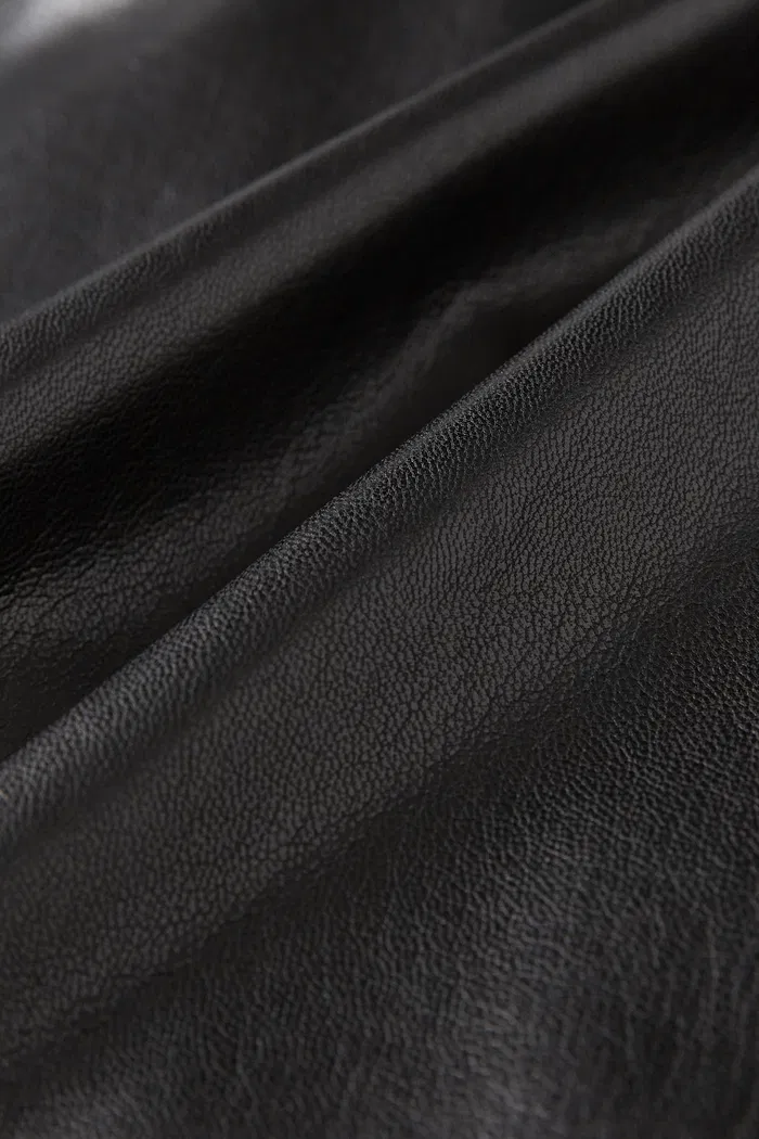 6689-leona-pleated-slit-skirt-in-vegan-leather-1.webp