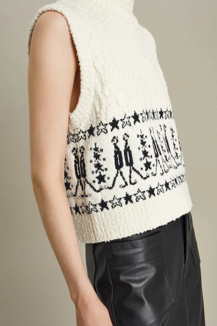 6791-star-walker-fair-isle-sleeveless-sweater-in-wool-pom-pom-yarn-knit-1.webp