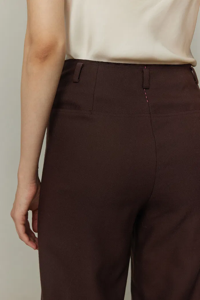 6813-gal-trousers-in-fine-wool-1.webp