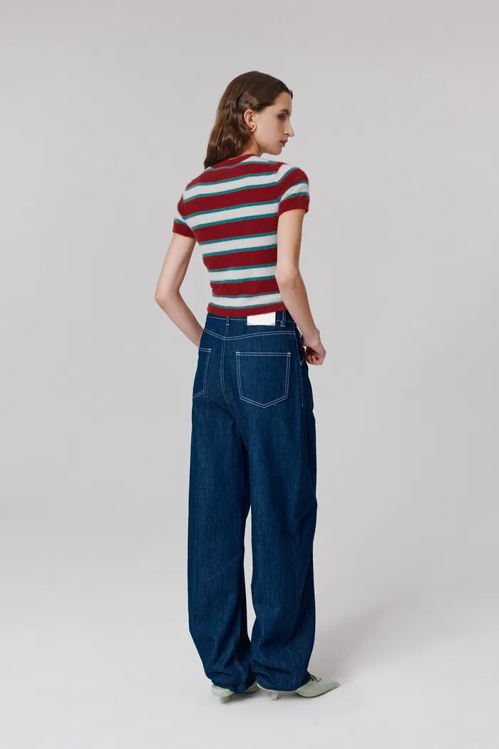 6853-amber-striped-sweater-1.webp