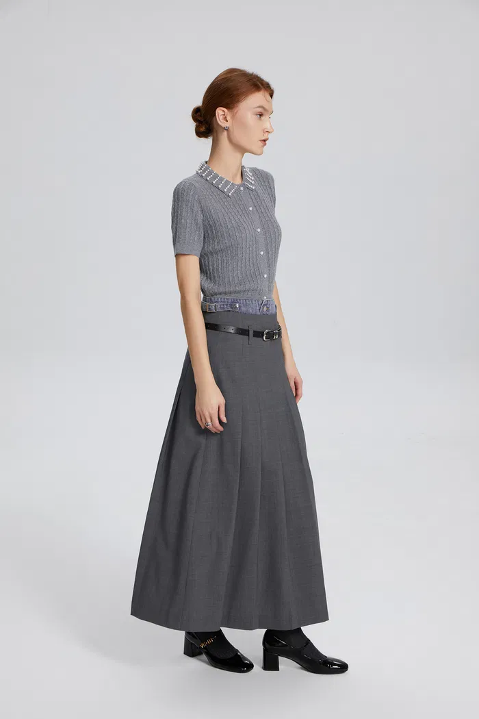 6859-cassiopea-pearl-embellished-crop-top-in-silk-wool-blend-1.webp