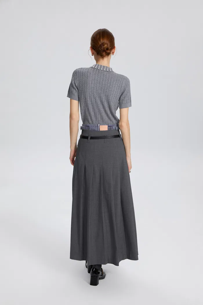 6859-cassiopea-pearl-embellished-crop-top-in-silk-wool-blend-1.webp
