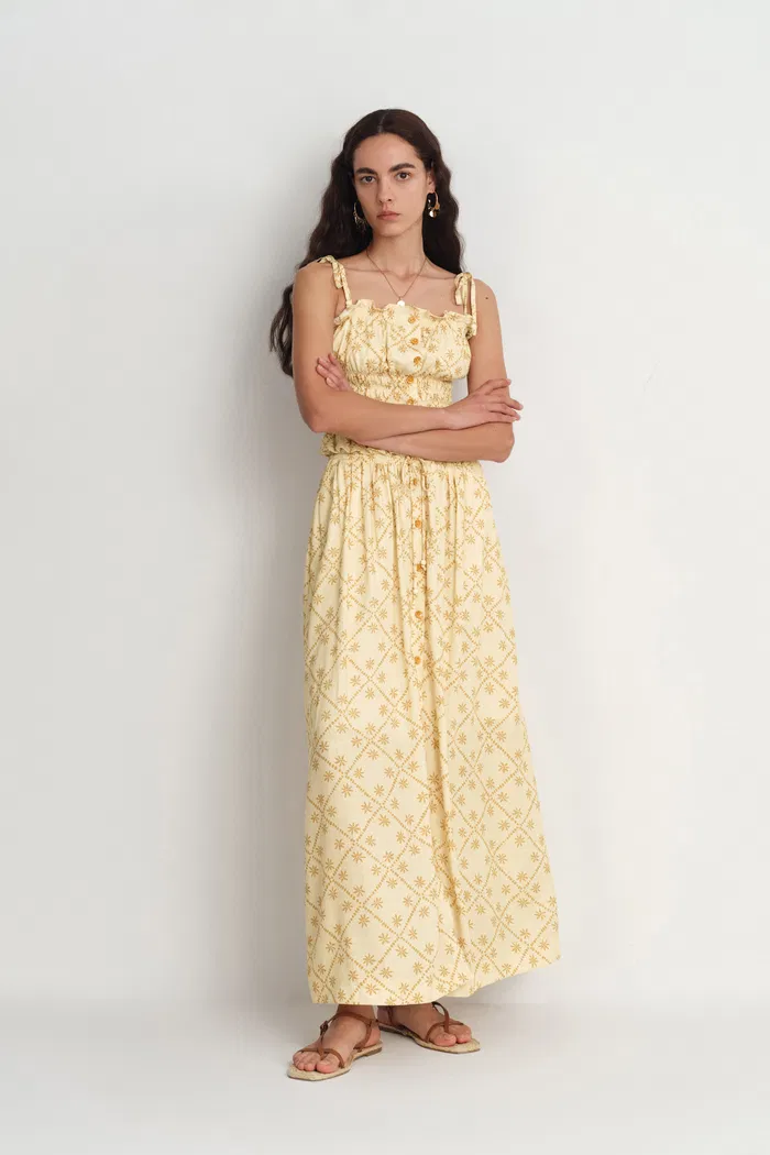 6879-lalia-flora-top-and-maxi-skirt-matching-set-in-linen-blend-1.webp