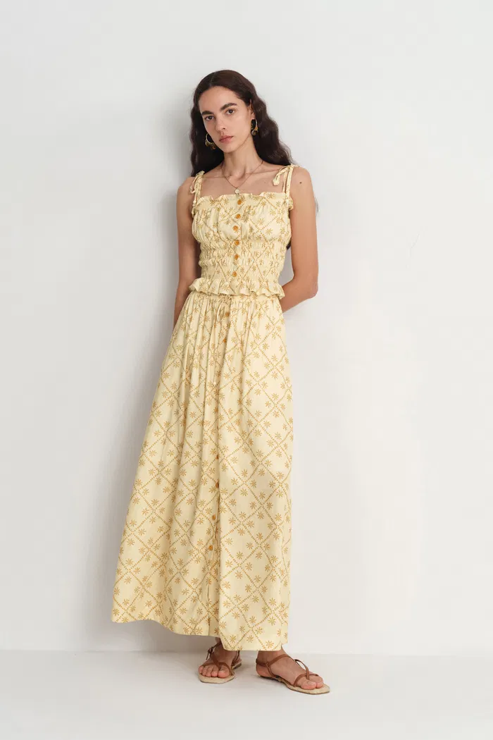 6879-lalia-flora-top-and-maxi-skirt-matching-set-in-linen-blend-1.webp