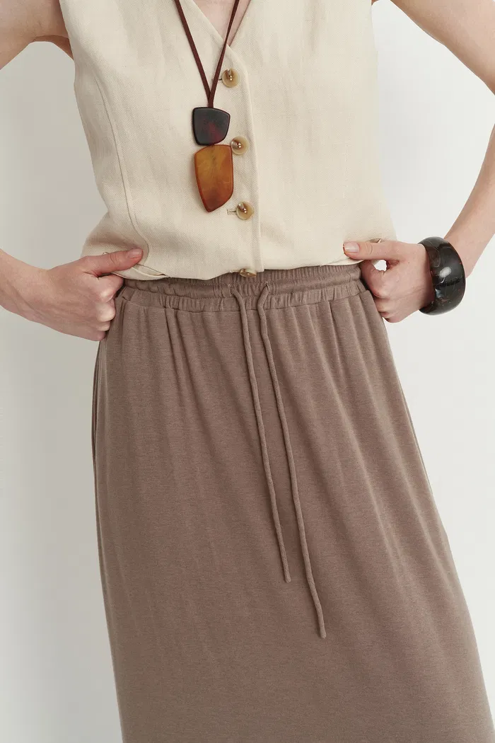 6918-atlan-casual-knit-skirt-1.webp