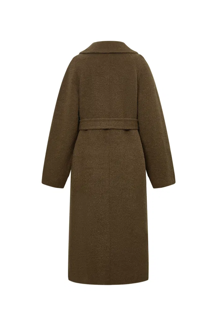 6926-lena-vintage-style-cocoon-coat-in-suri-alpaca-1.webp