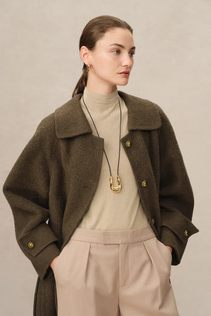 6926-lena-vintage-style-cocoon-coat-in-suri-alpaca-1.webp