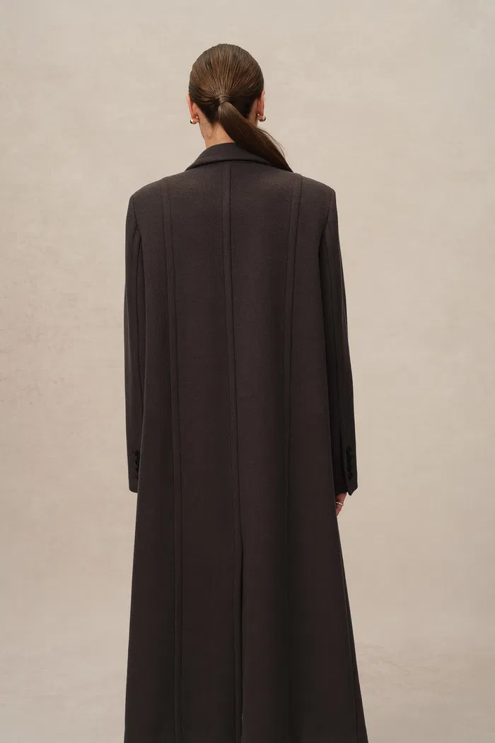 6934-sylvia-tailored-coat-in-cashmere-single-face-cloth-1.webp