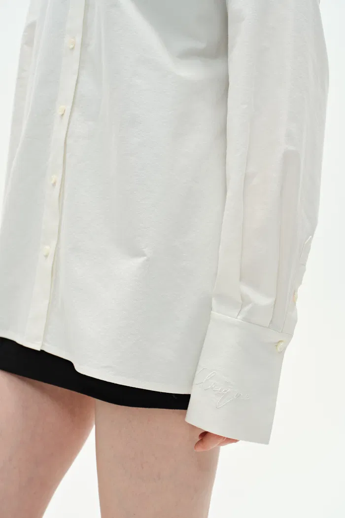 7030-linda-button-up-shirt-in-oxford-cotton-1.webp