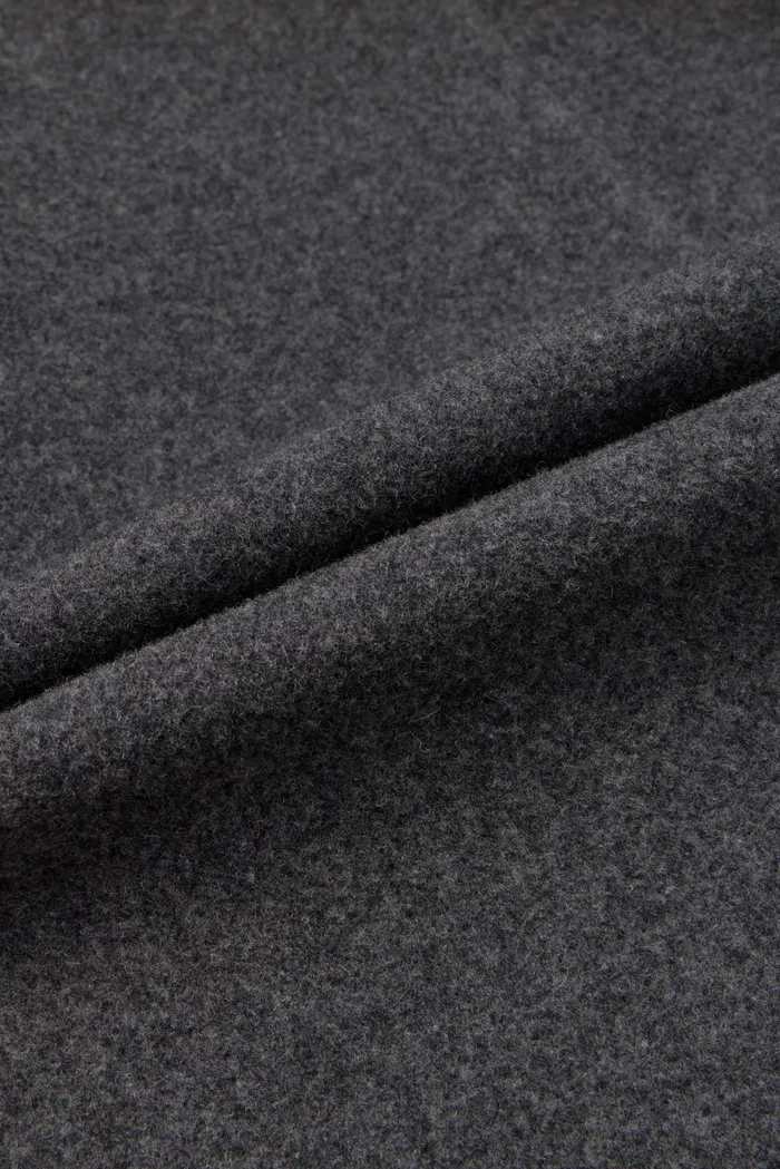 7076-beau-double-breasted-coat-in-single-face-wool-1.webp
