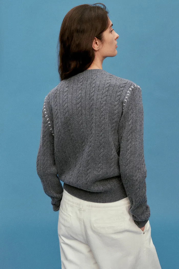 7084-nova-sweater-in-merino-cashmere-cable-knit-1.webp