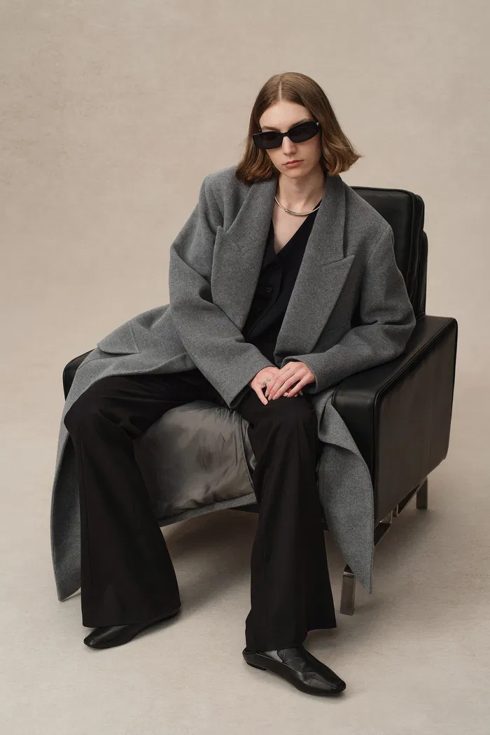 7092-stanley-lounge-robe-inspired-coat-in-wool-alpaca-melton-1.webp