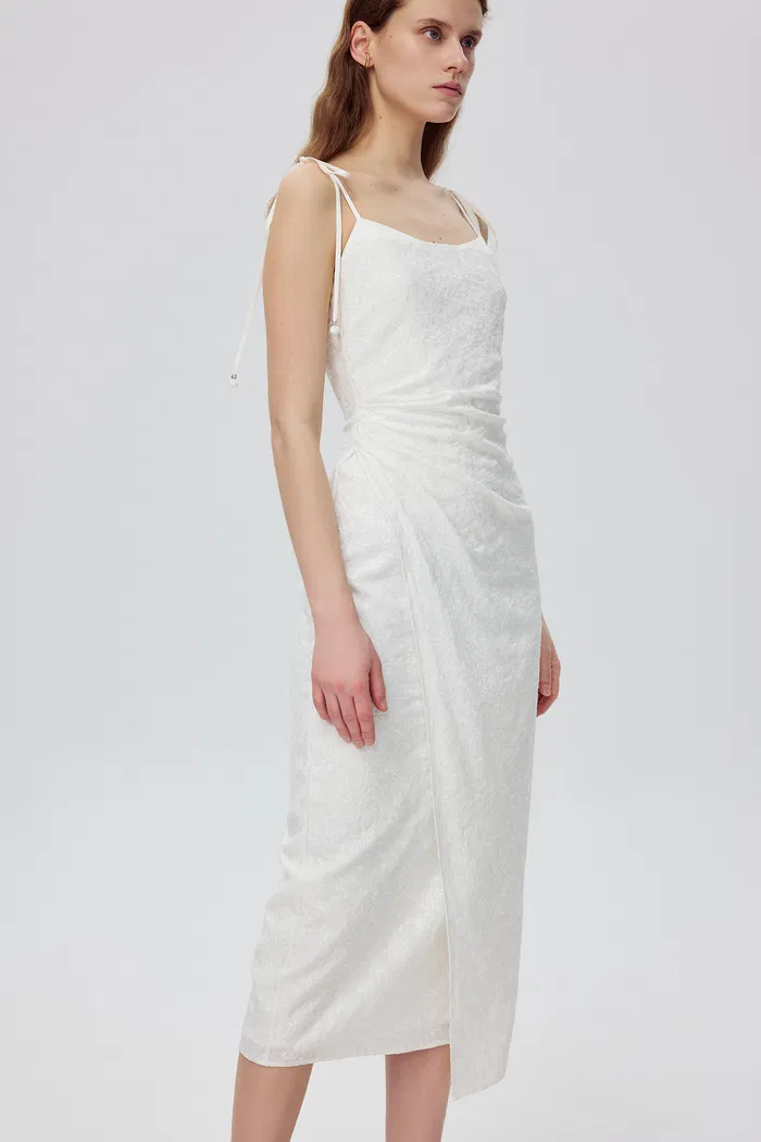 7130-reel-tie-strap-dress-in-double-crepe-silk-1.webp