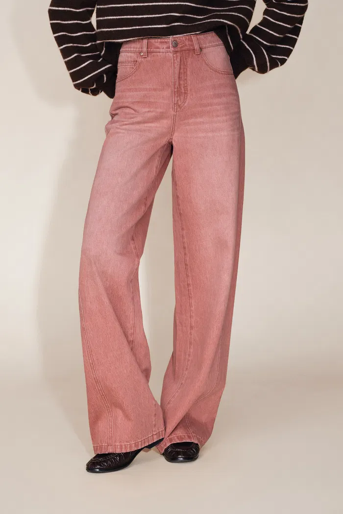 Sylvie Light Brown Curved Jeans in Cotton Denim