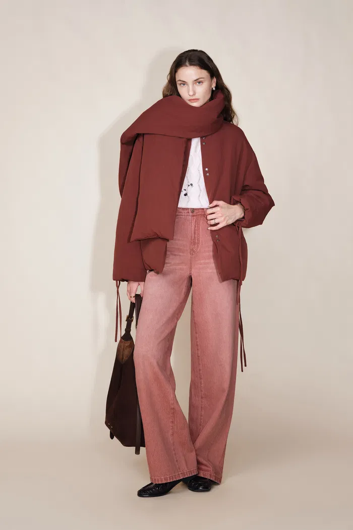 718-sylvie-light-brown-curved-jeans-in-cotton-denim-1.webp
