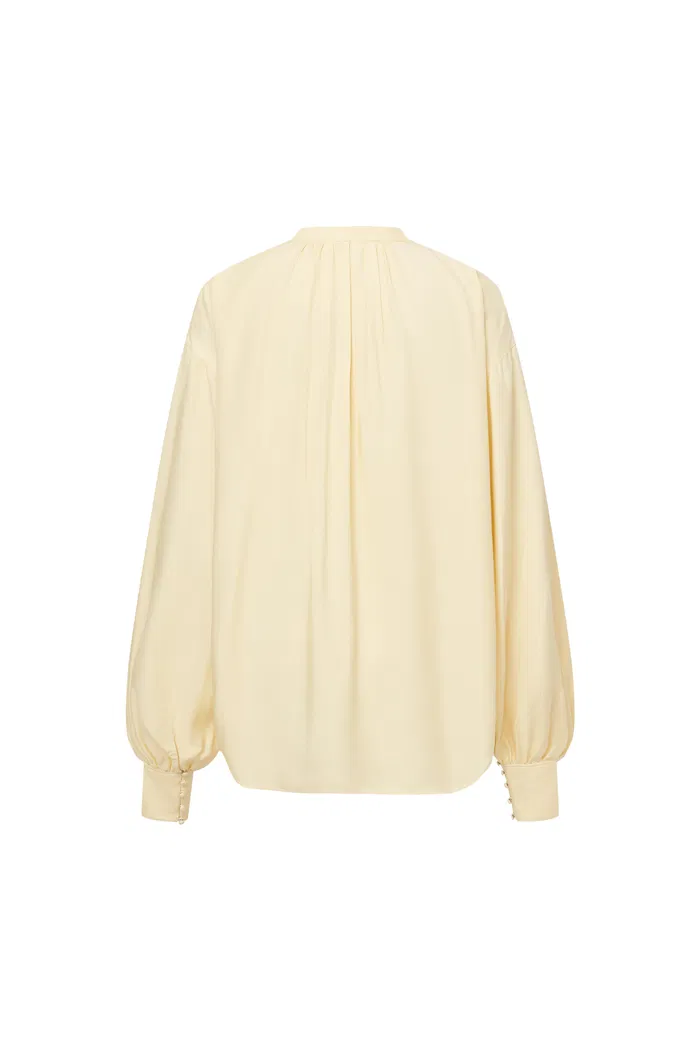 7198-cora-blouse-in-silk-blend-1.webp