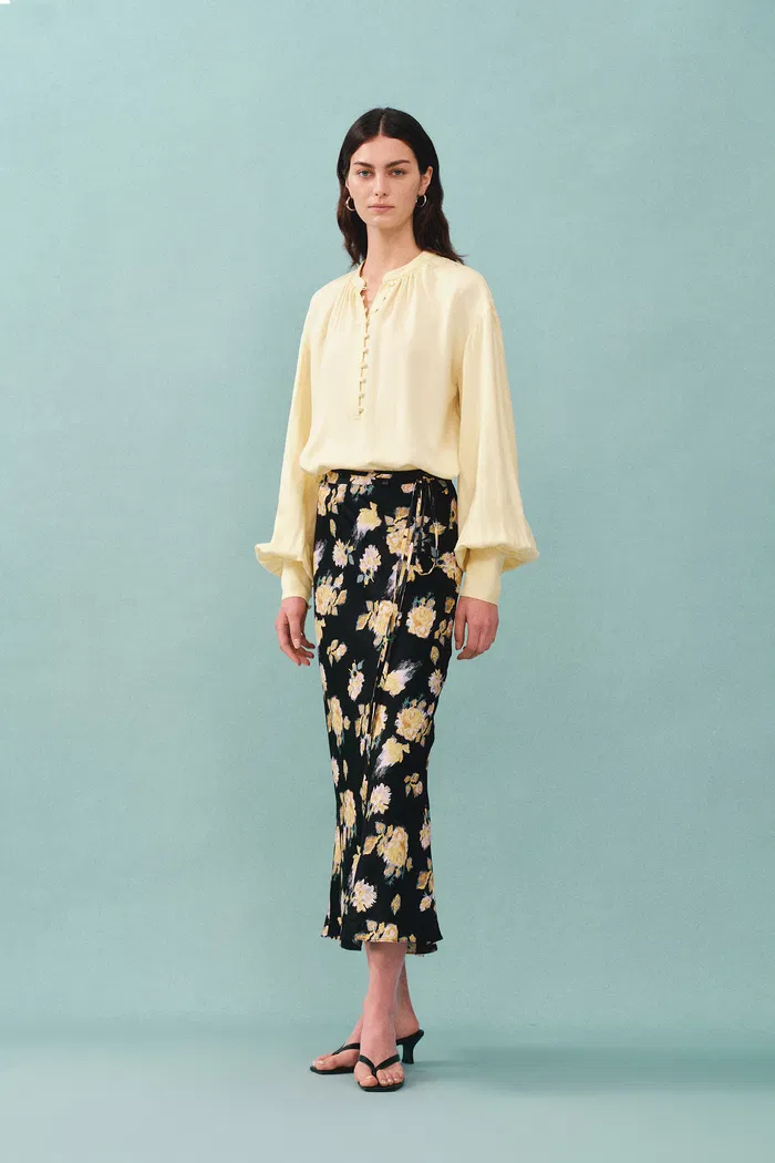 7198-cora-blouse-in-silk-blend-1.webp