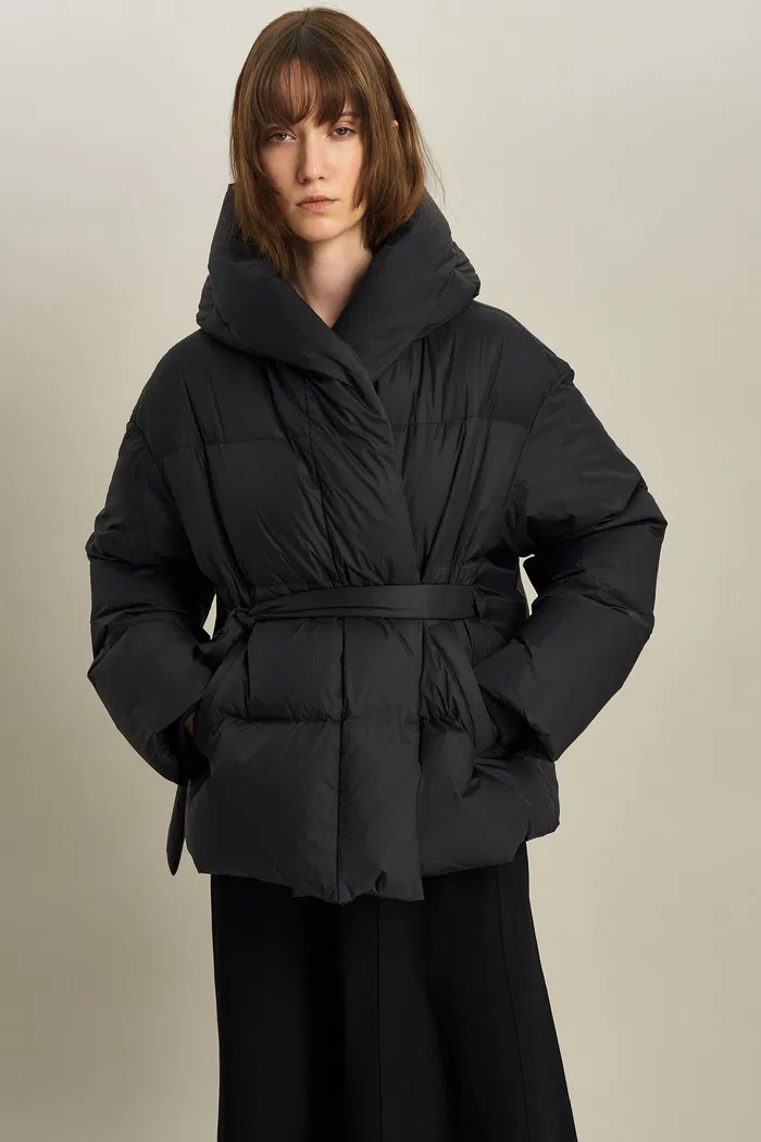 7238-iliana-water-repellent-hooded-lightweight-duck-down-jacket-in-ultra-light-fabric-1.webp
