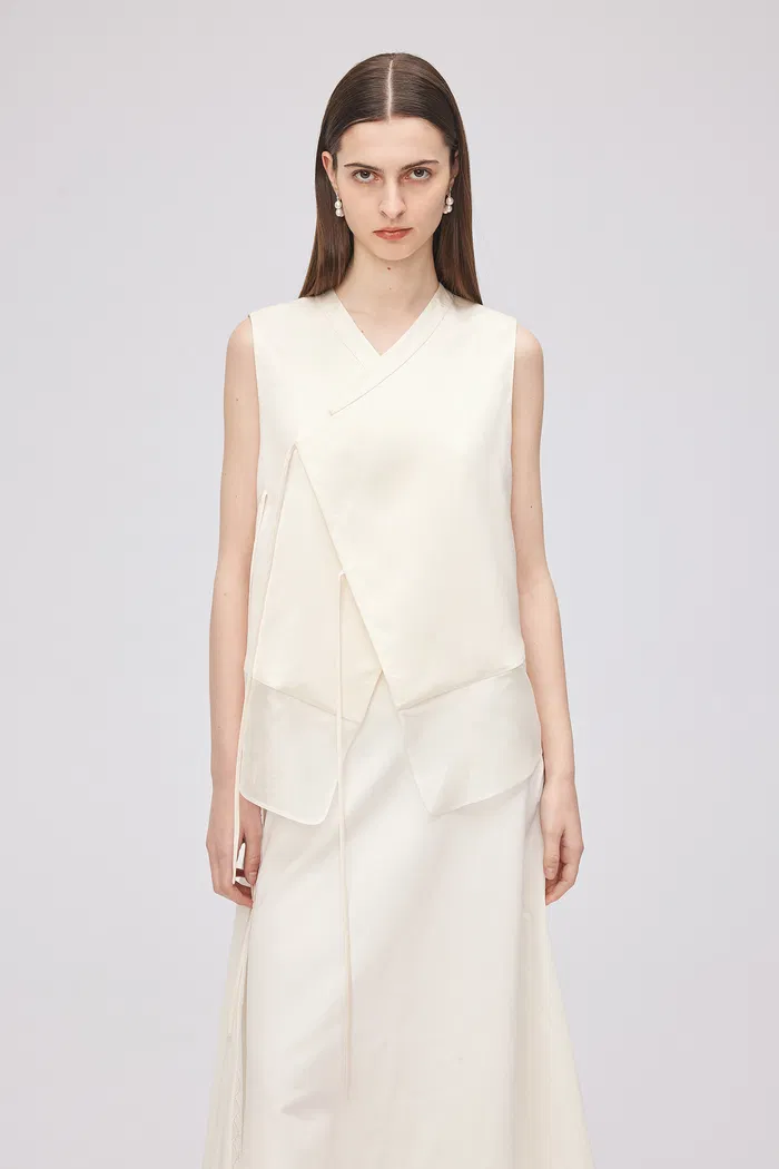 7307-cindy-new-oriental-top-in-silk-wool-blend-1.webp