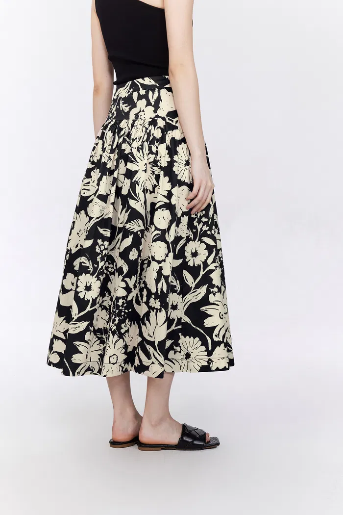 7315-radiant-print-skirt-in-matte-cotton-1.webp
