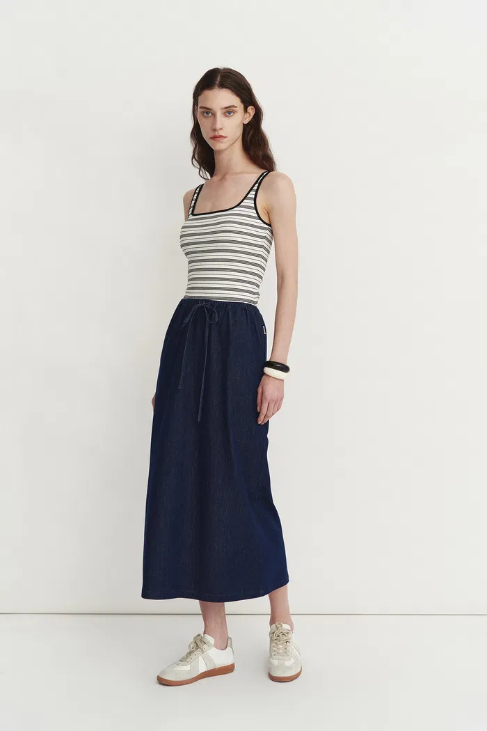 7388-liz-square-neck-body-con-sleeveless-tank-top-in-high-stretch-ribbed-knit-1.webp