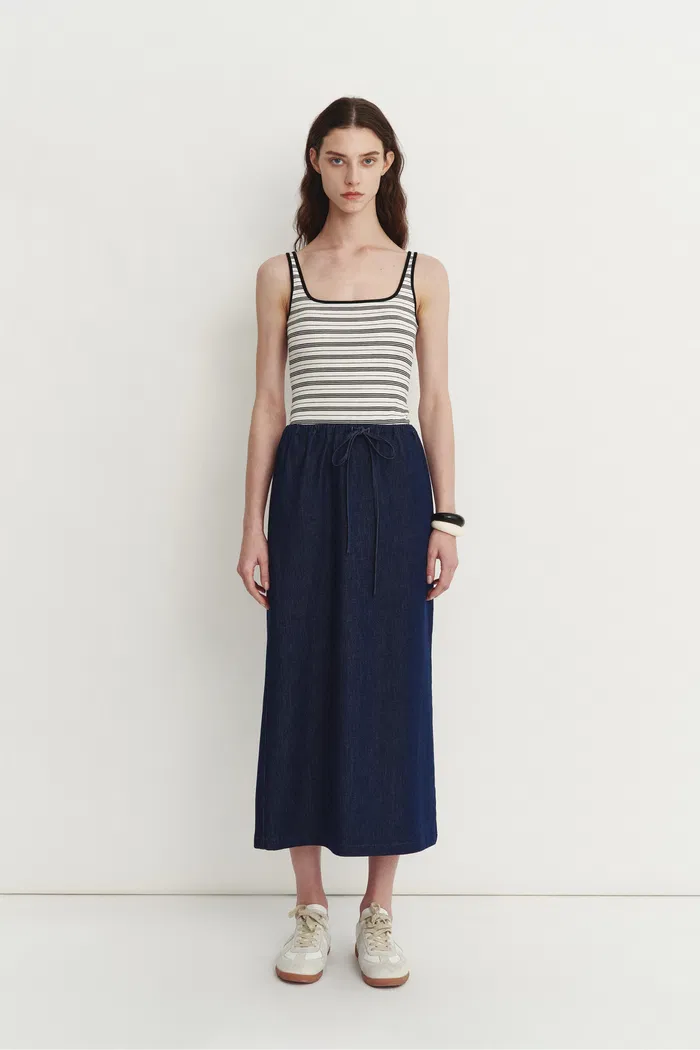 7388-liz-square-neck-body-con-sleeveless-tank-top-in-high-stretch-ribbed-knit-1.webp