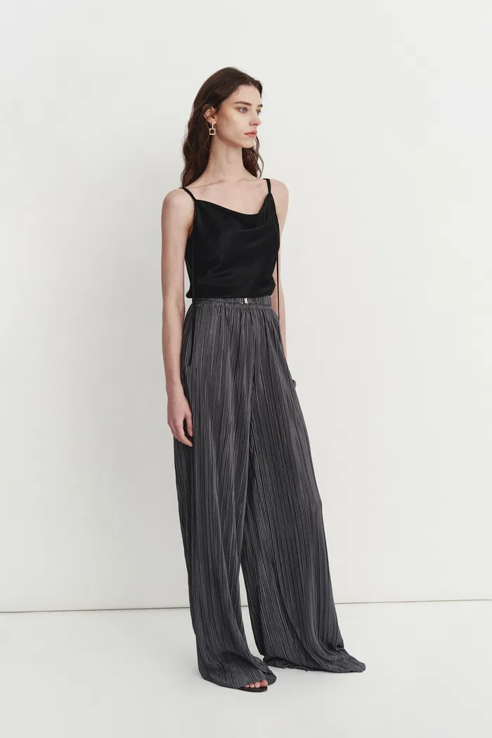 7400-vesper-belted-reflective-pants-in-pleated-microfiber-1.webp