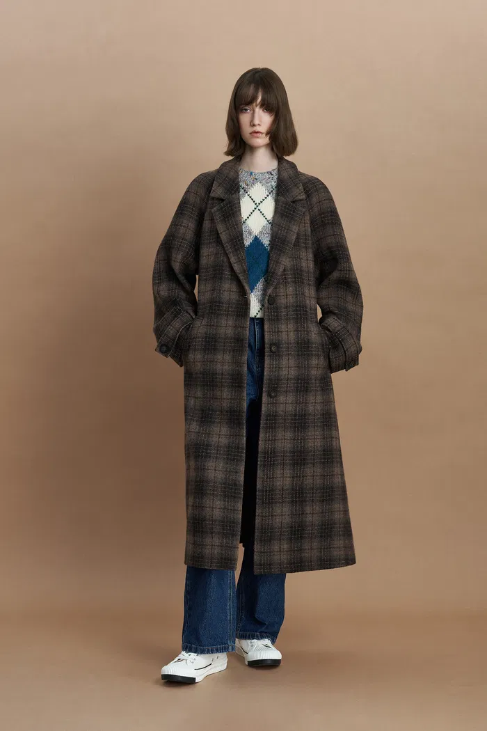 7434-virginia-plaid-overcoat-in-wool-1.webp