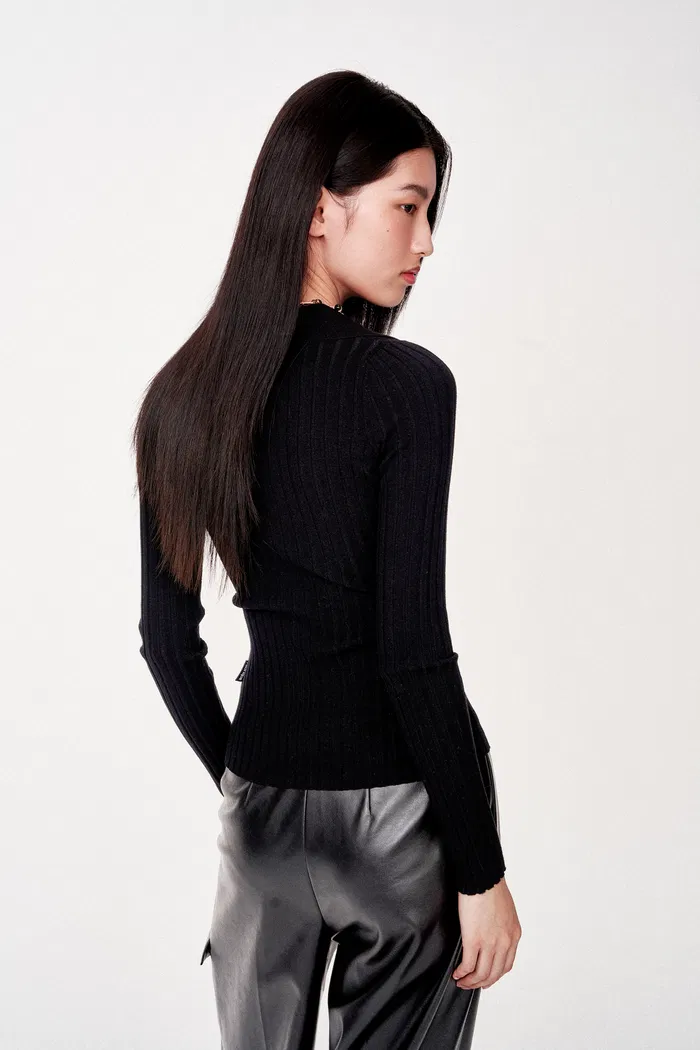 7458-kiera-double-zip-cardigan-in-high-stretch-knit-1.webp