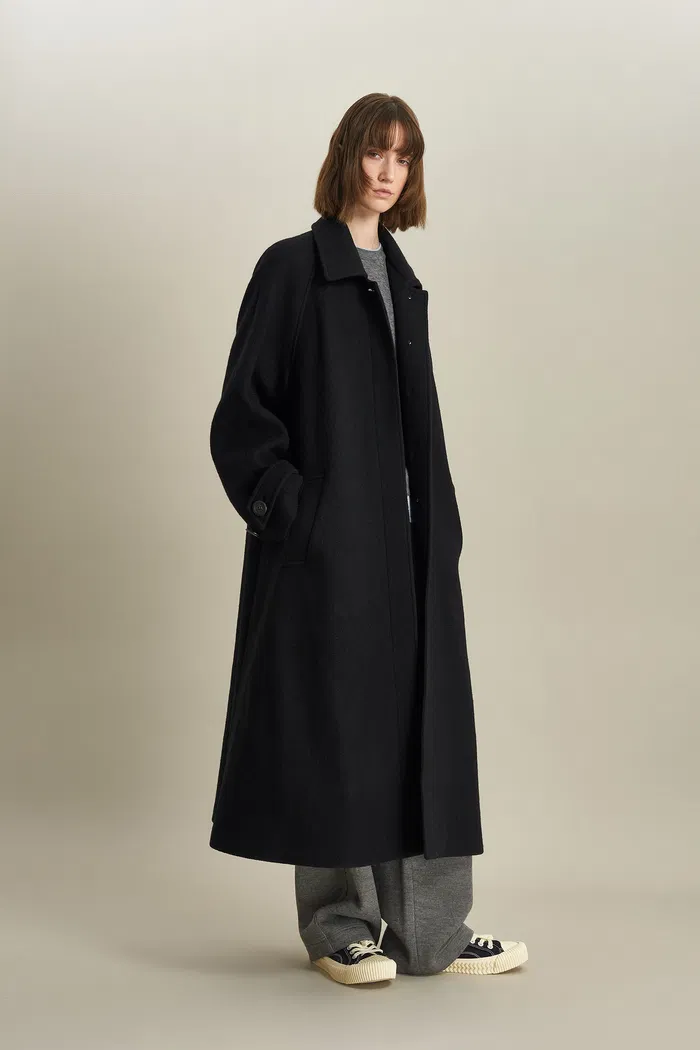 7472-phylis-long-coat-in-wool-boucl–1.webp