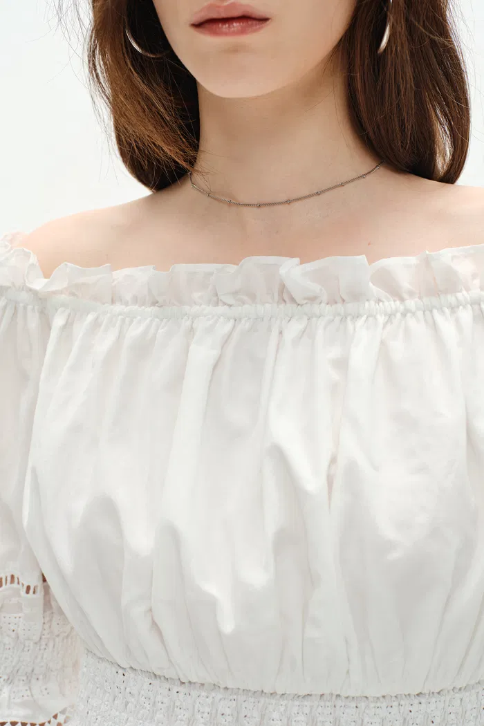 7616-oluka-off-shoulder-cropped-blouse-in-silk-cotton-blend-1.webp