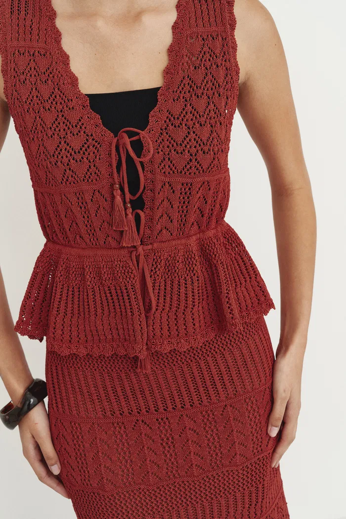 7622-grazia-heart-shaped-openwork-sleeveless-top-and-skirt-set-in-linen-blend-1.webp
