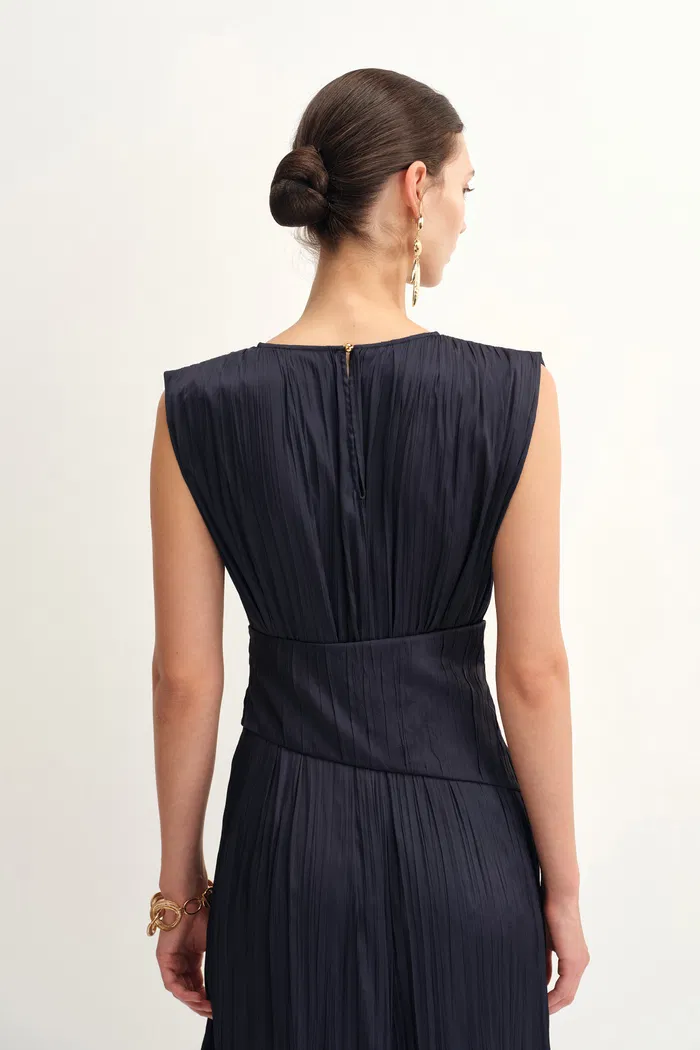 770-celeste-sleeveless-navy-dress-in-pleated-satin-1.webp