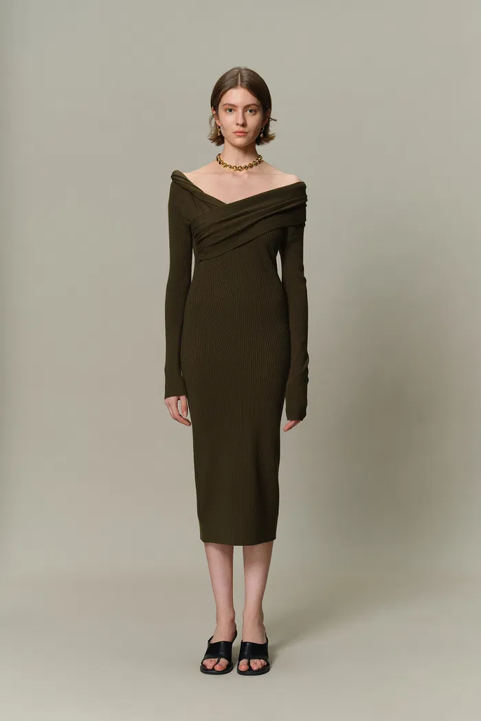 7732-veronica-fitted-dress-in-anti-pilling-knit-1.webp