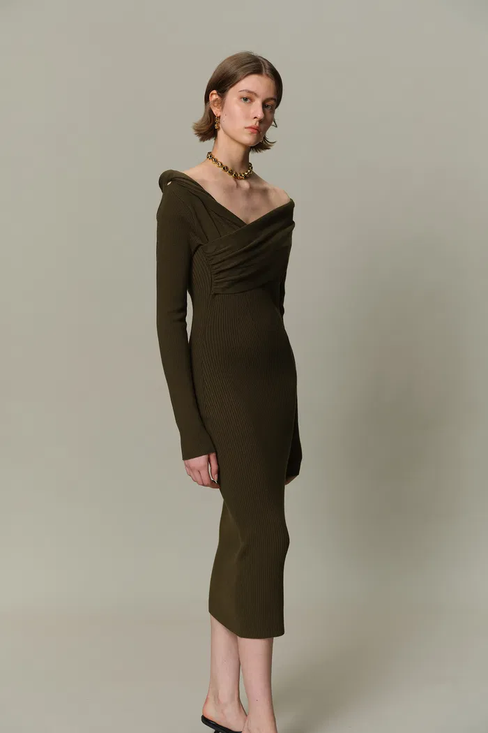 7732-veronica-fitted-dress-in-anti-pilling-knit-1.webp