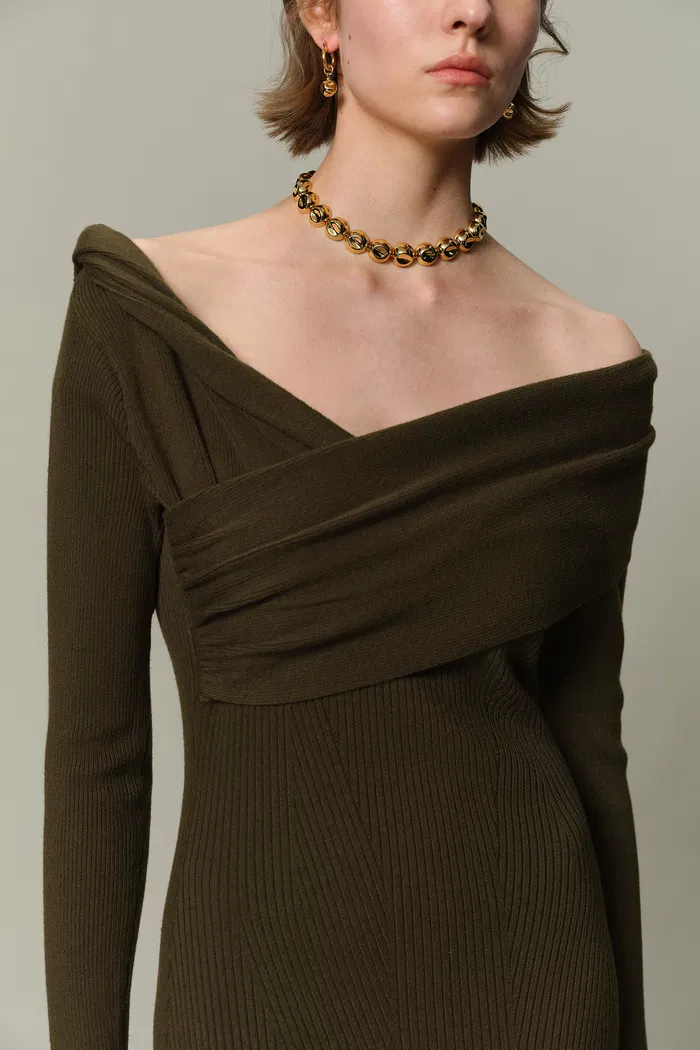 7732-veronica-fitted-dress-in-anti-pilling-knit-1.webp